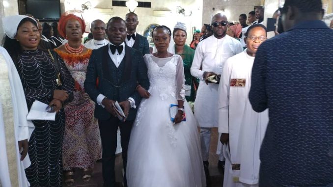 Saint Peter's Anglican Church Oshodi Lagos Weds Ken and Amaka Onyenwe in Grand style