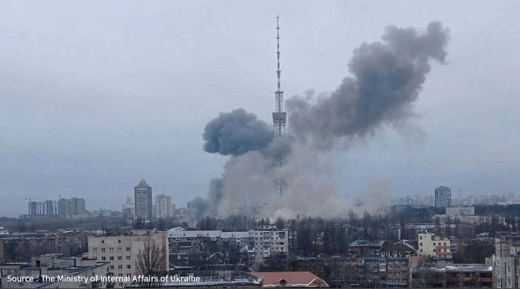Russian troops fired on a TV tower in Kyiv. - 2022/3/1 Source: Photo by the Ministry of Internal Affairs of Ukraine