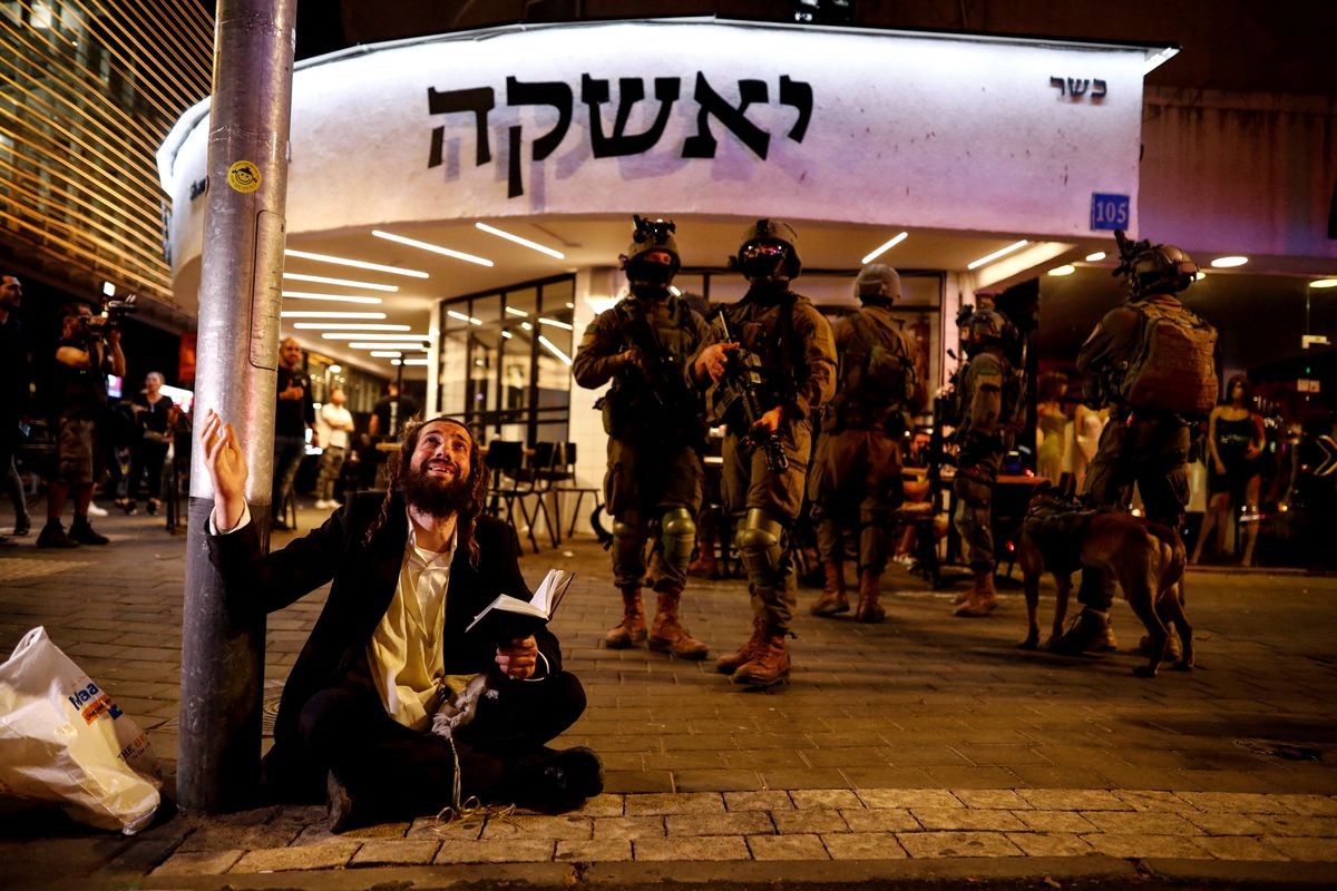 Gunman shoots in Tel Aviv busy street killing at least two and wounding many