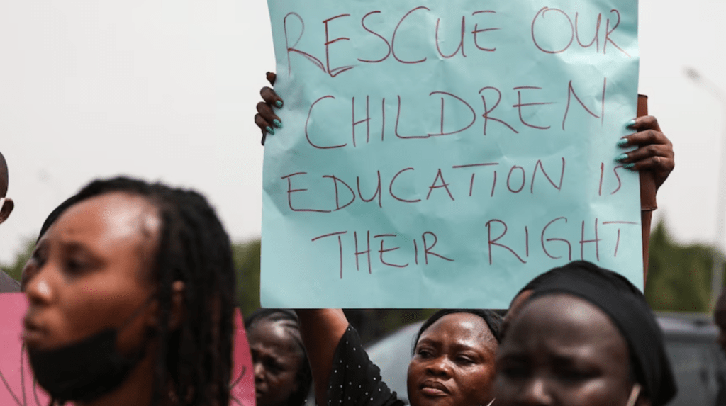Rescue our school children protest -More than 700 students have been abducted from Nigerian schools since December.(AFP: Kola Sulaimon)