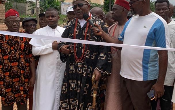 Imo Monarch, (Omadike) Commissions Road Maintenance In Umude Village Umuoma Nekede