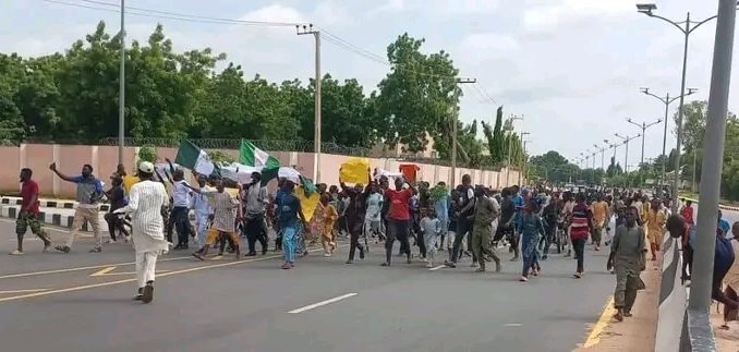 End Bad Government Protest / Image by 9News Nigeria