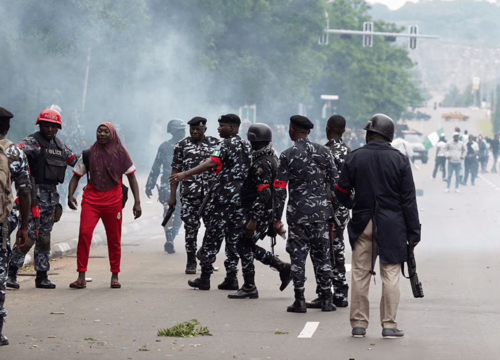 Nigerian security detain a demonstrator, during a protest against bad governance and economic hardship in Abuja, Nigeria August 1, 2024. REUTERS/Marvellous Durowaiye