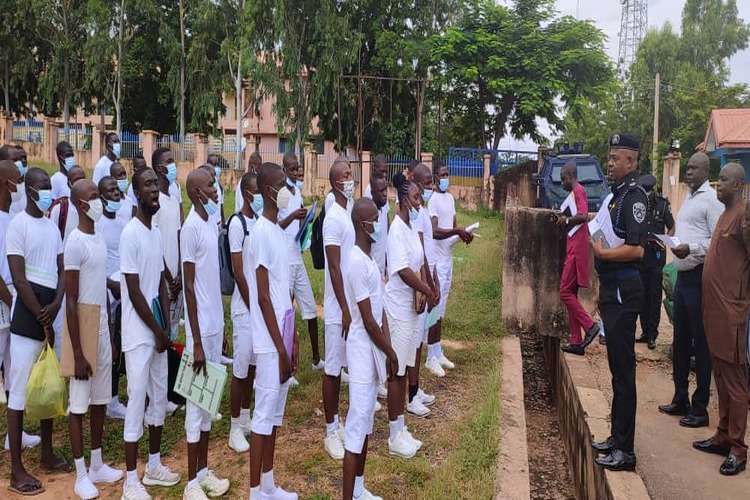Police recruitment 1 2