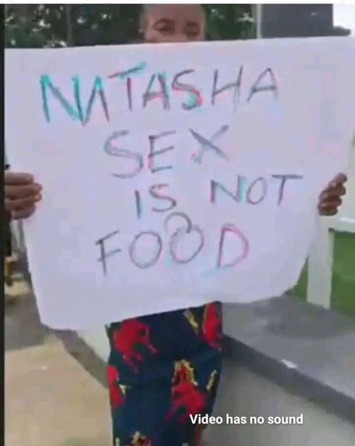 Akwa Ibom Women Rise Up In Anger, Protest Sexual Allegations Against Akpabio (Photos) 2 1740847989354