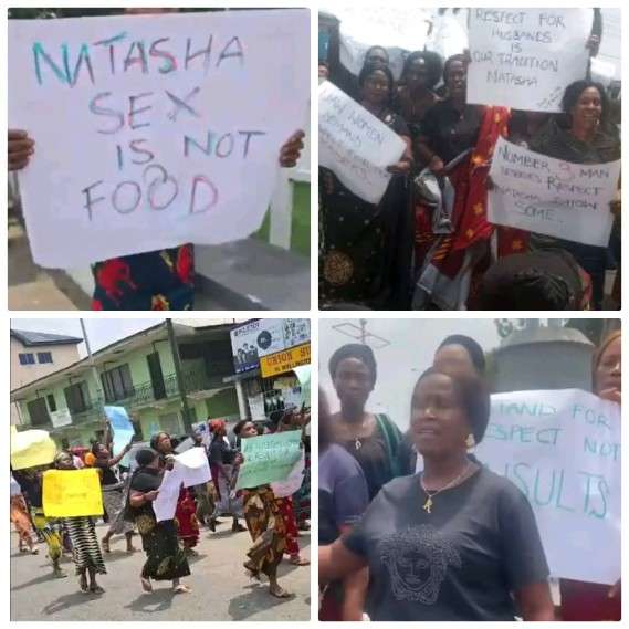 Akwa Ibom Women Rise Up In Anger, Protest Sexual Allegations Against Akpabio (Photos) 4 1740851182136