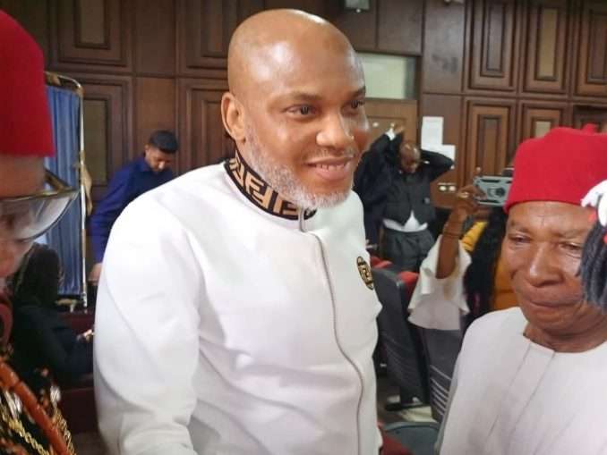BREAKING!!! Nnamdi Kanu Arrives Federal High Court in Abuja (Photo) 1 1001605863